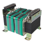JBK3系列机床控制变压器是参考德国西门子公司样机制造的新产品，符合VDE0550、IEC204-1、IEC439、GB5226、JB/T5555等有关国际、国家标准。JBK3系列机床控制变压器适用于交流50~60Hz，输出额定电压不超过220V，输入额定电压不超过500V，作为各行各业的机械设备，一般电器的控制和电源和工作照明，信号灯的电源之用。